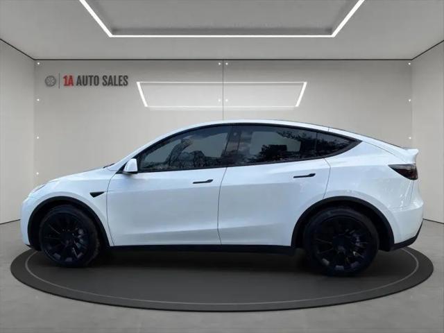 2023 Tesla Model Y Long Range Dual Motor All-Wheel Drive