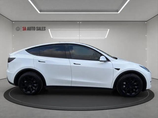 2023 Tesla Model Y Long Range Dual Motor All-Wheel Drive