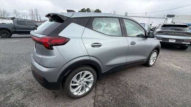 2027 Chevrolet Bolt LT FWD