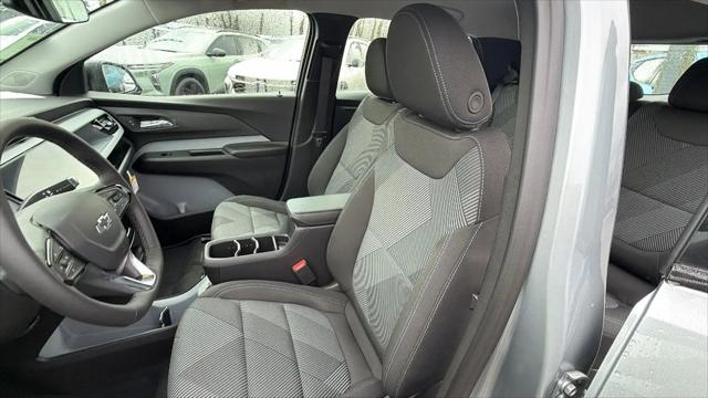 2027 Chevrolet Bolt LT FWD