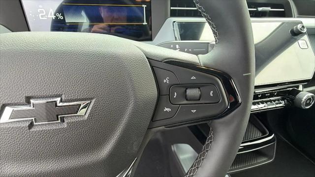 2027 Chevrolet Bolt LT FWD