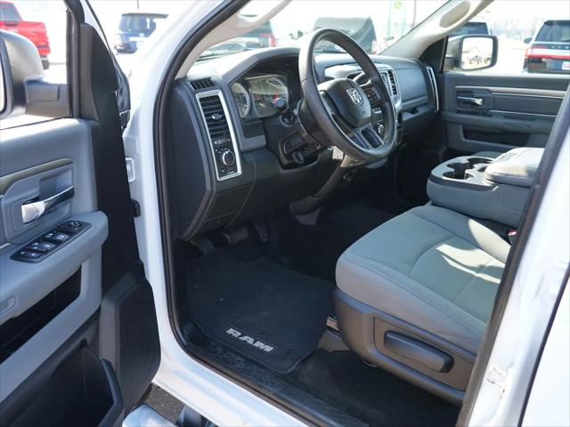 2017 Ram 2500 SLT Crew Cab 4x4 6'4" Box