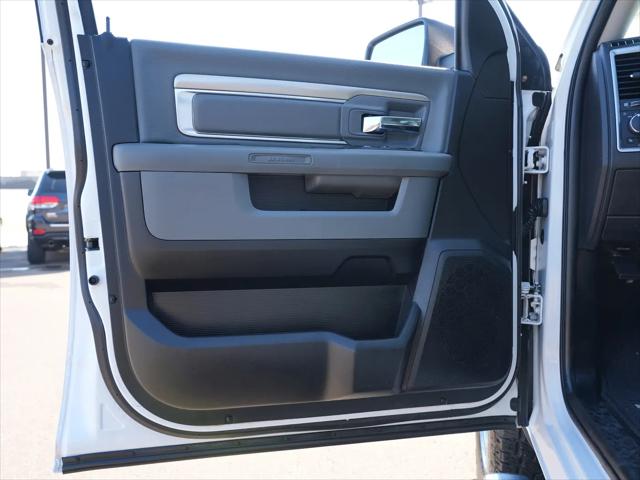 2017 Ram 2500 SLT Crew Cab 4x4 6'4" Box