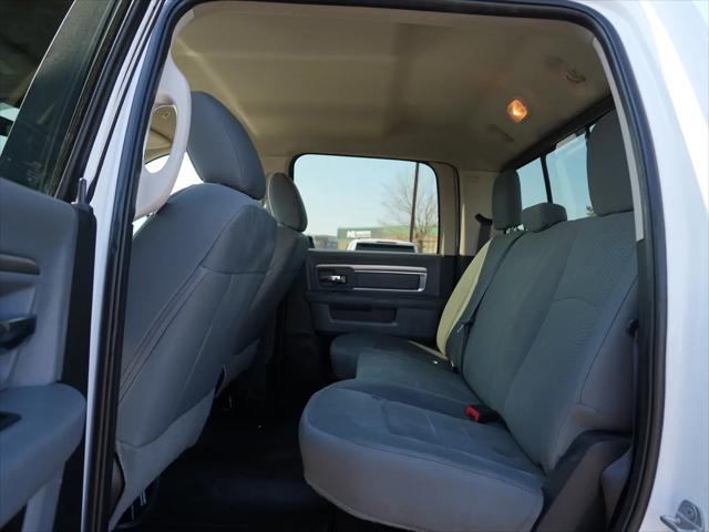 2017 Ram 2500 SLT Crew Cab 4x4 6'4" Box