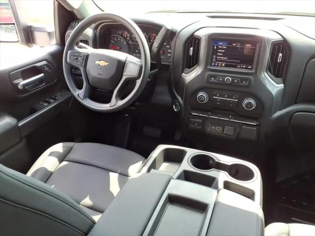 2026 Chevrolet Silverado 3500HD Crew Cab, Long Bed, WT Dual Rear Wheel, RWD