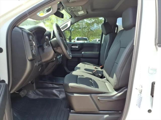 2026 Chevrolet Silverado 3500HD Crew Cab, Long Bed, WT Dual Rear Wheel, RWD