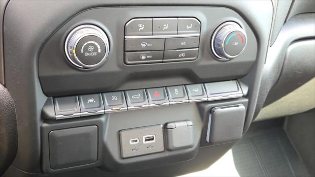 2026 Chevrolet Silverado 1500 2WD Crew Cab Short Bed Custom
