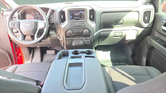2026 Chevrolet Silverado 1500 2WD Crew Cab Short Bed Custom