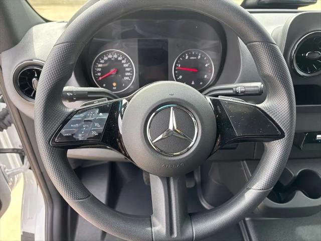 2025 Mercedes-Benz Sprinter 2500 High Roof 4-Cyl Diesel HO