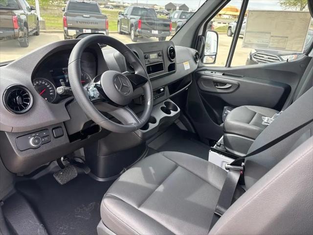 2025 Mercedes-Benz Sprinter 2500 High Roof 4-Cyl Diesel HO