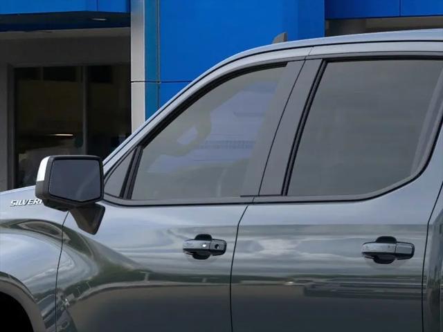2026 Chevrolet Silverado 1500 4WD Crew Cab Standard Bed LT