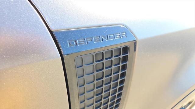 2024 Land Rover Defender 110 P400 X-Dynamic SE