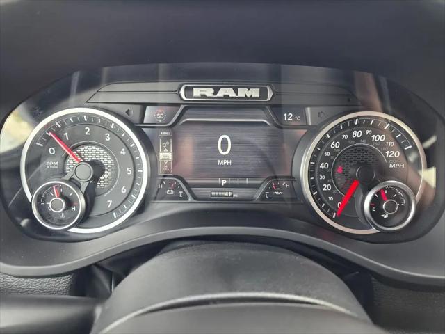 2026 Ram 1500 Express Crew Cab 4x4 5'7" Box