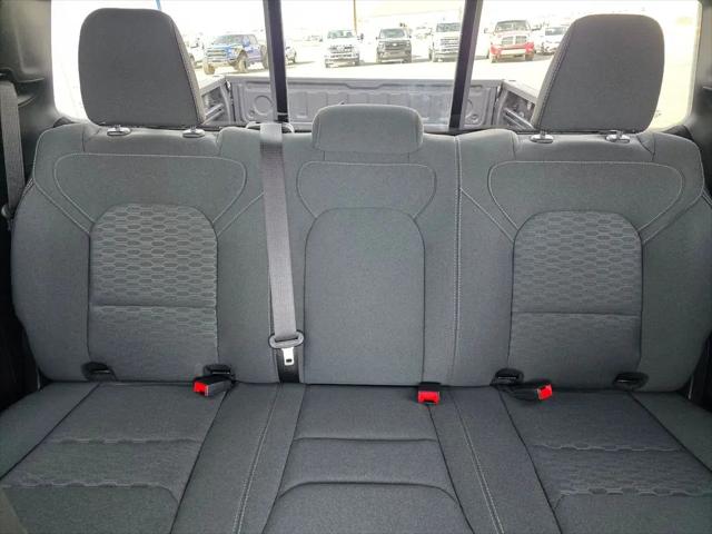 2026 Ram 1500 Express Crew Cab 4x4 5'7" Box