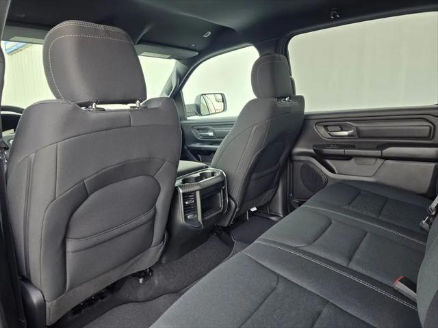 2026 Ram 1500 Express Crew Cab 4x4 5'7" Box