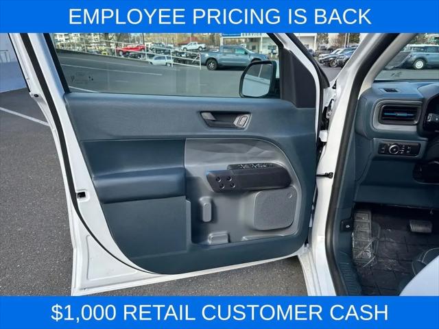 2025 Ford Maverick Lobo Standard