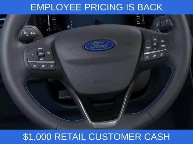 2025 Ford Maverick Lobo Standard