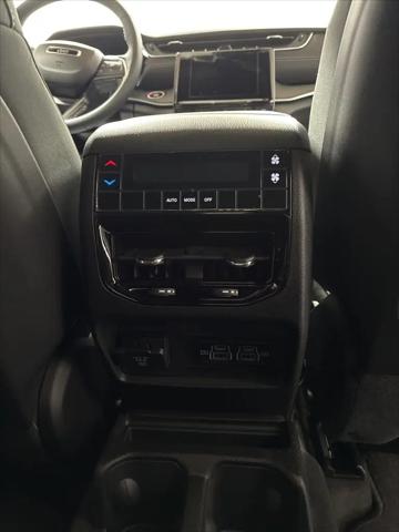 2026 Jeep Grand Cherokee L Altitude 4x4