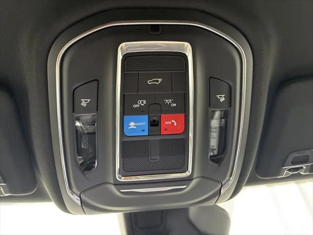 2026 Jeep Grand Cherokee Altitude 4x4