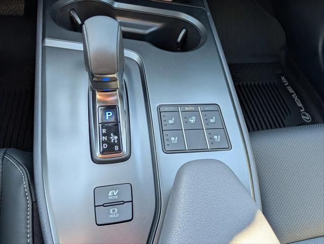 2026 Lexus 300 F SPORT Design AWD