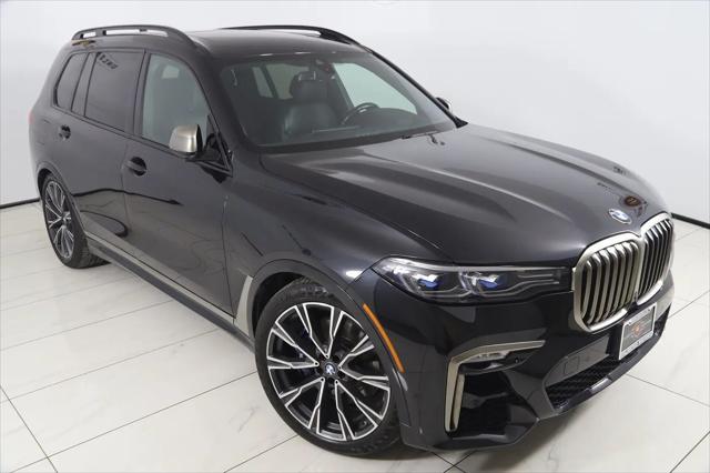 2022 BMW X7 M50i