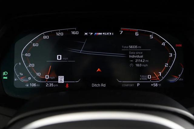 2022 BMW X7 M50i