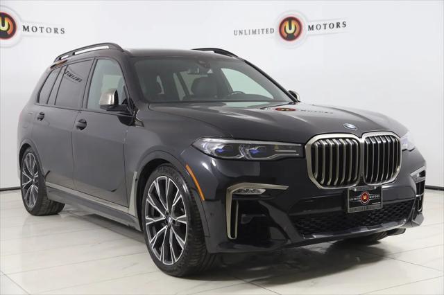 2022 BMW X7 M50i
