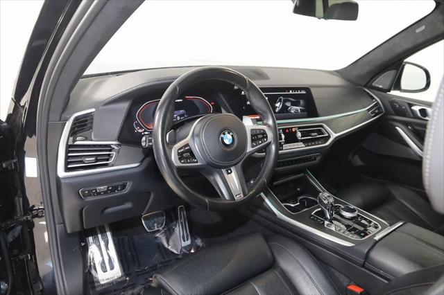 2022 BMW X7 M50i