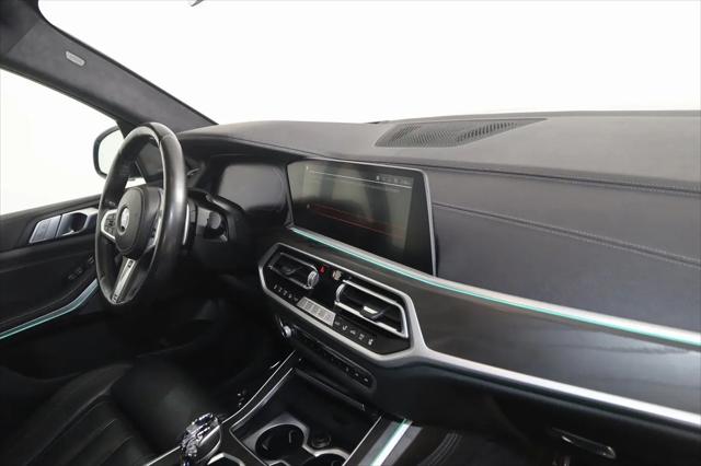 2022 BMW X7 M50i