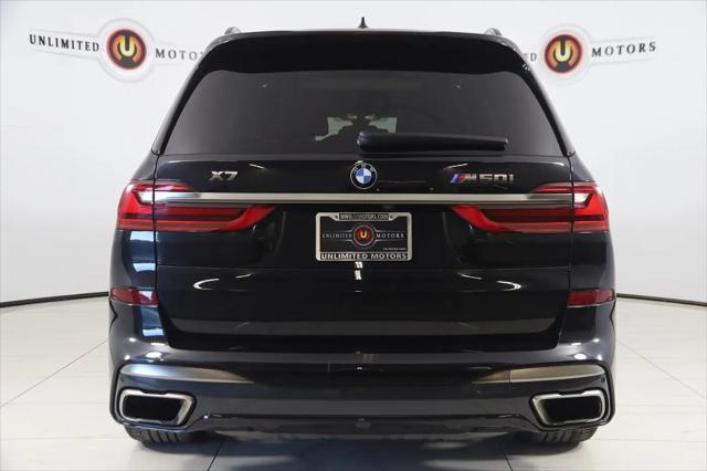 2022 BMW X7 M50i