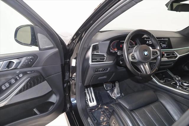 2022 BMW X7 M50i
