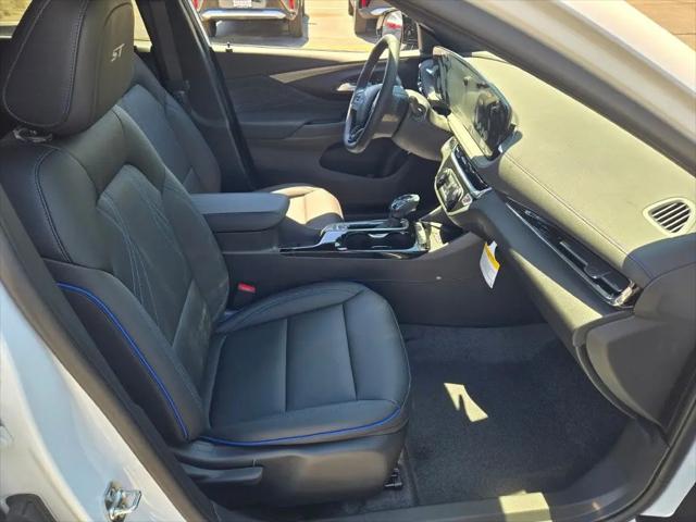 2026 Buick NV Sport Touring FWD