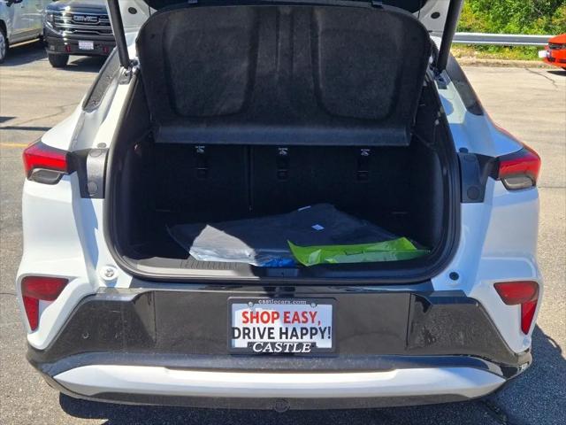 2026 Buick NV Sport Touring FWD