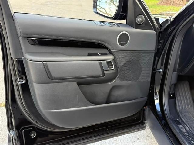 2021 Land Rover Discovery P300 S