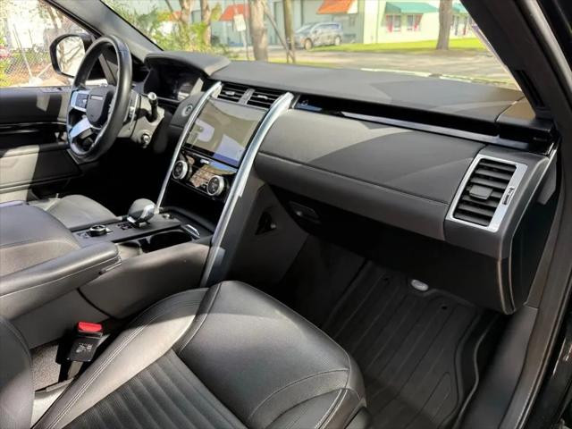 2021 Land Rover Discovery P300 S