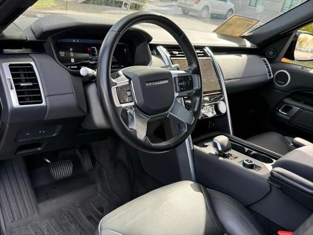 2021 Land Rover Discovery P300 S