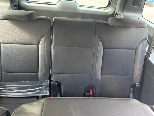 2026 Chevrolet Suburban LS, 4WD