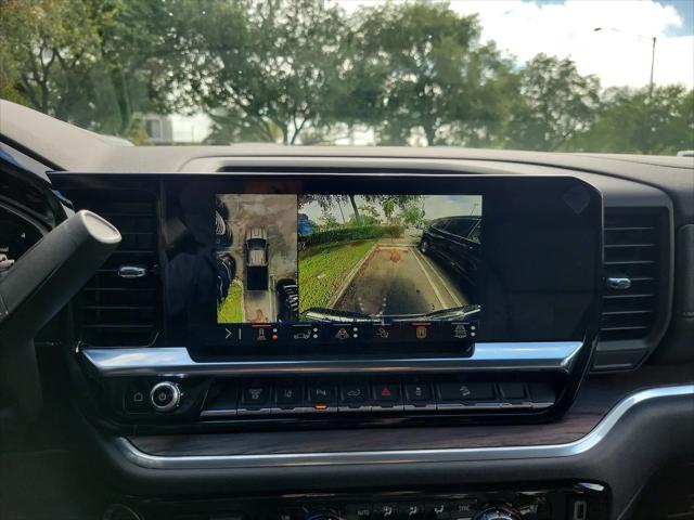 2026 GMC Sierra 2500HD Crew Cab, Standard Bed, SLT, 4WD