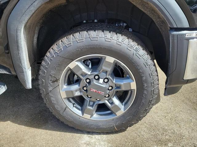2026 GMC Sierra 2500HD Crew Cab, Standard Bed, SLT, 4WD