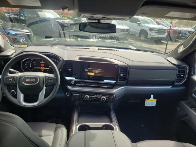 2026 GMC Sierra 2500HD Crew Cab, Standard Bed, SLT, 4WD