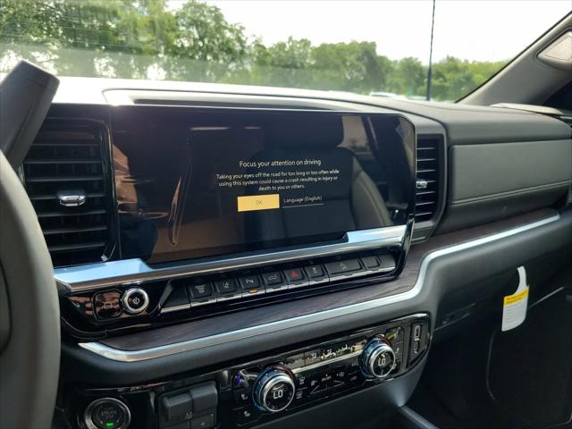 2026 GMC Sierra 2500HD Crew Cab, Standard Bed, SLT, 4WD