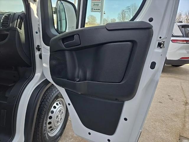 2026 Ram ProMaster 2500 Cargo Van Tradesman High Roof 159" WB w/Pass Seat