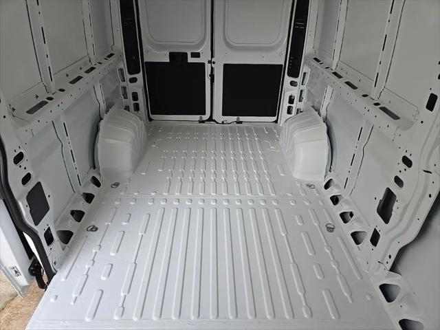 2026 Ram ProMaster 2500 Cargo Van Tradesman High Roof 159" WB w/Pass Seat