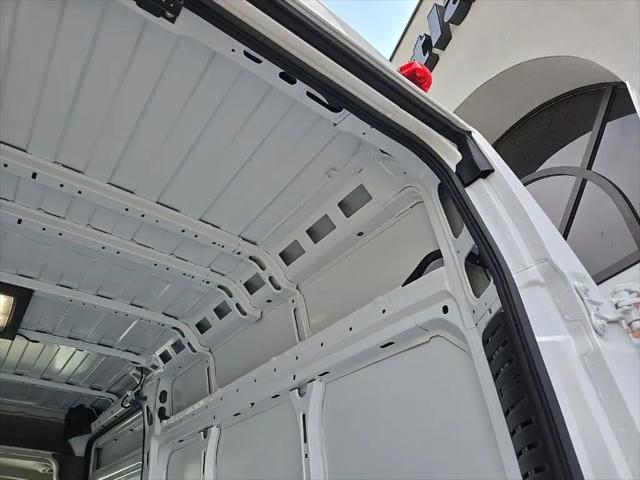 2026 Ram ProMaster 2500 Cargo Van Tradesman High Roof 159" WB w/Pass Seat