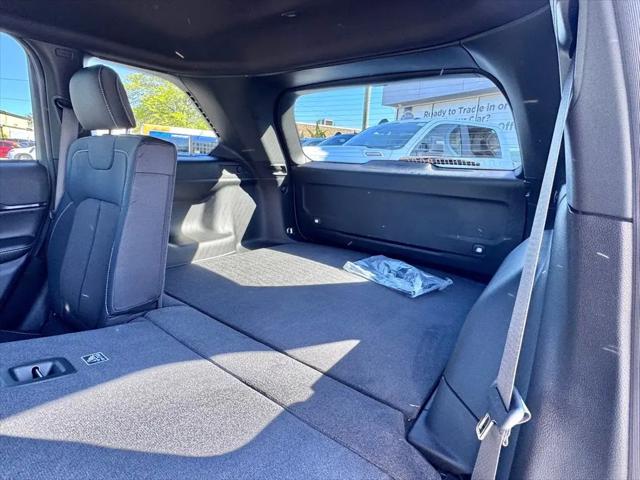 2026 Jeep Grand Cherokee Laredo 4x4