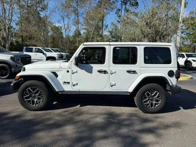 2025 Jeep Wrangler 4-Door Sahara 4x4