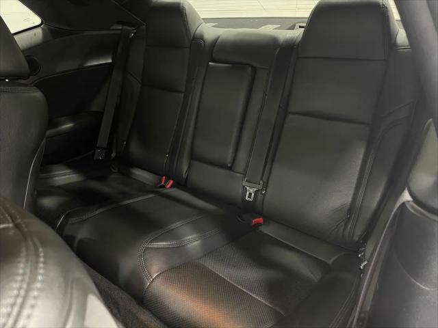 2018 Dodge Challenger 392 Hemi Scat Pack Shaker