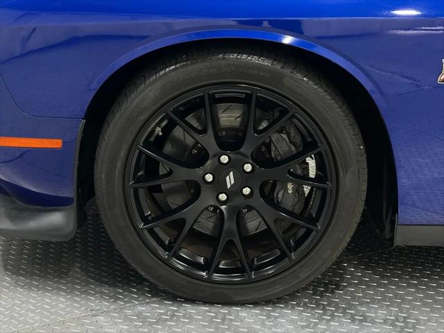 2018 Dodge Challenger 392 Hemi Scat Pack Shaker