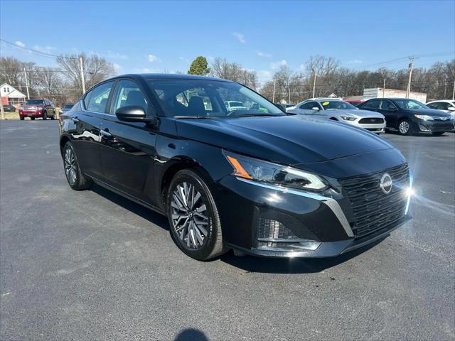 2025 Nissan Altima SV FWD