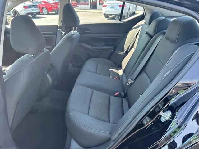 2025 Nissan Altima SV FWD